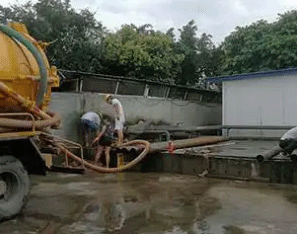 渑池抽化粪池自动清理的方法